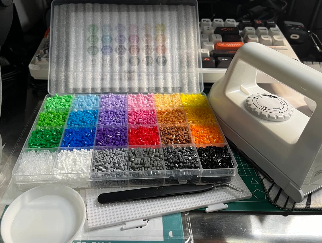 24 color kit contents