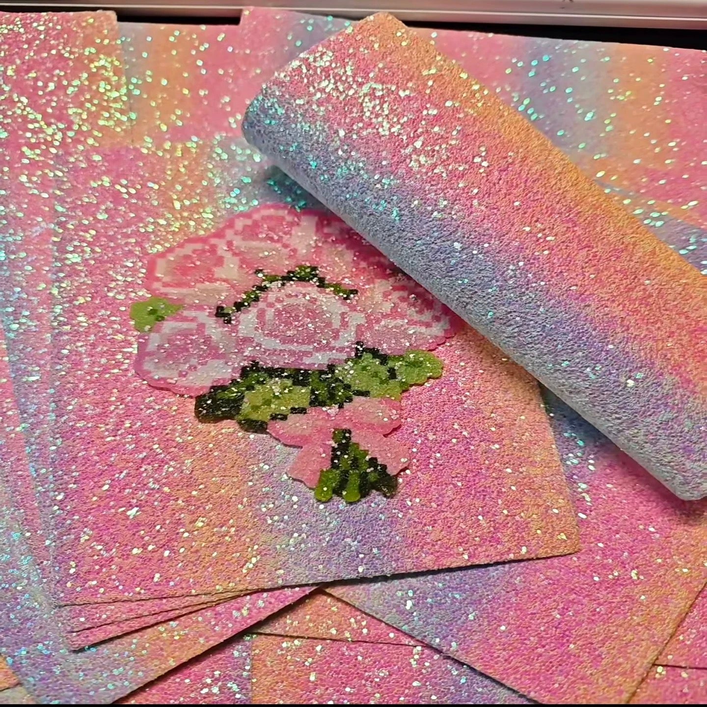 Glitter effect on bead art